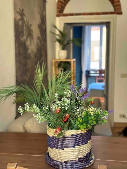 Xenia Apartments - Charming Garden Suite In Porta Venezia ميلان المظهر الخارجي الصورة